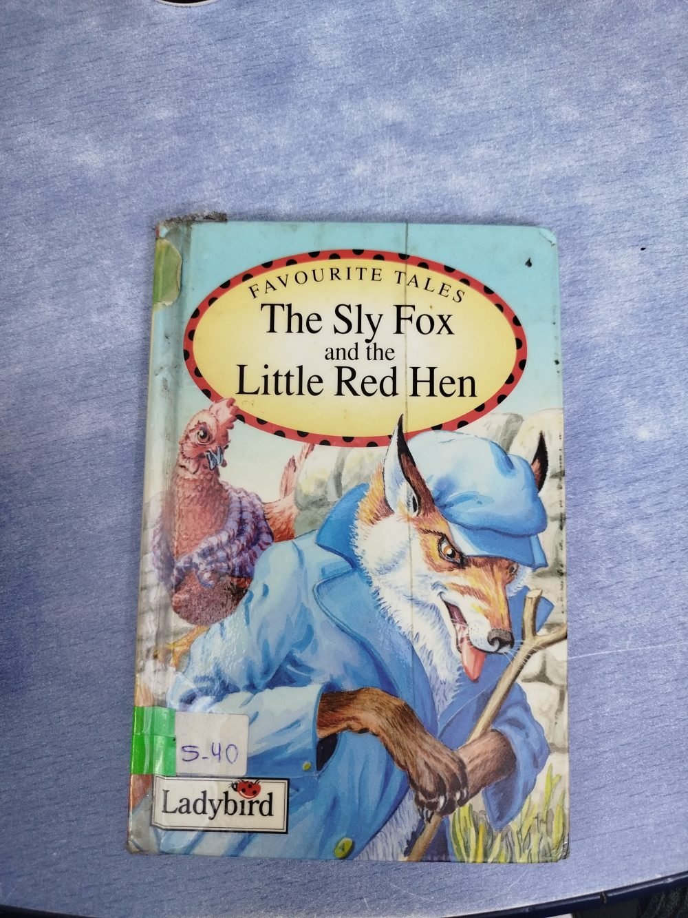 The sly Fox and the Little Red Hen